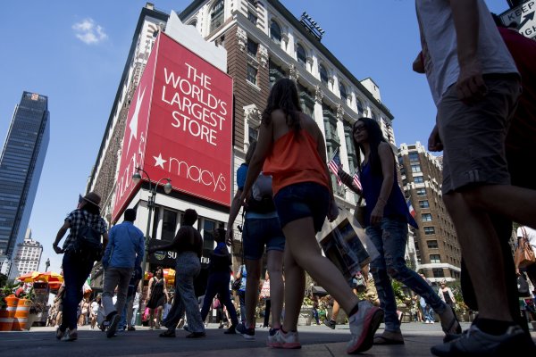 Macy’s cierra 125 tiendas y despedirá a unos 2.000 trabajadores