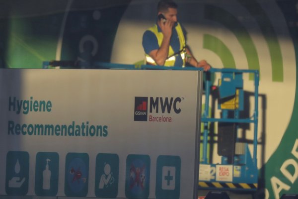 Facebook y Cisco tampoco irán al Mobile World Congress y se aborda su cancelación