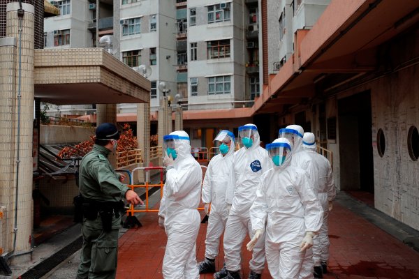 Aumenta el número de muertos por el coronavirus y también los temores sobre la economía china