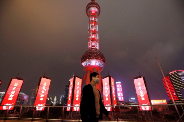 Epidemia de coronavirus impacta acuerdos de China y retrasa operaciones financieras