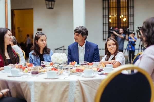 Minciencia celebra el "Día Internacional de la Mujer y la Niña en la Ciencia" y llama a aumentar participación femenina en el sector