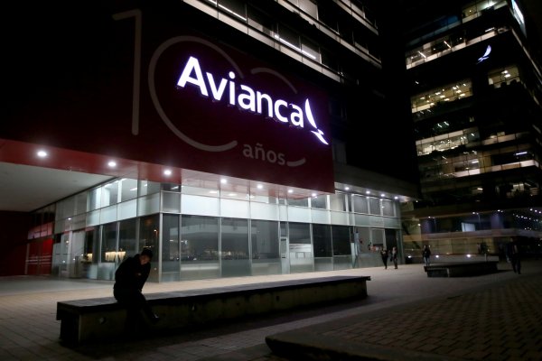 Avianca denuncia ser “víctima” en investigación por presunto soborno de Airbus