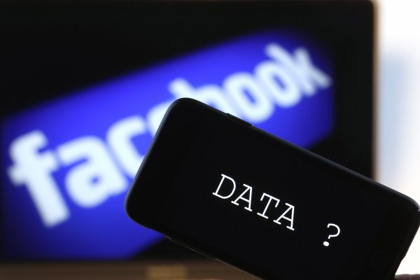 Colombia da ultimátum a Facebook para implementar medidas de protección a sus usuarios