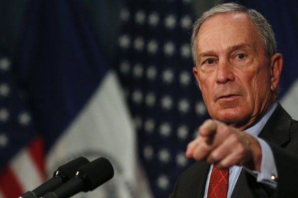¿Cuánto vale Bloomberg?
