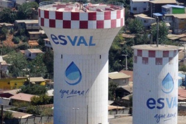 Mega sequía lleva a Esval a extraer agua desde el Tranque La Luz