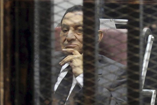Muere expresidente egipcio Hosni Mubarak