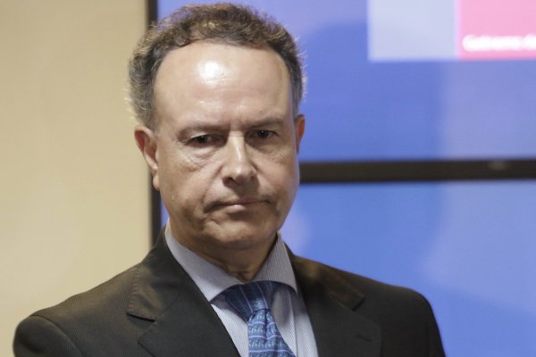 <p>Banca desiste de dar apoyo a Silva y sucesor de Swett en la CPC se definirá entre Ricardo Mewes y Juan Sutil</p>