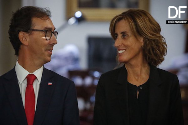 <p>Ahora en DF: La repentina despedida de Marcela Cubillos y sus “nuevos desafíos”</p>