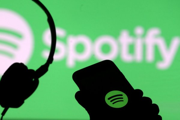 ¿Adiós a Siri, Alexa y Google Assistant? Spotify está preparando su propio asistente de voz