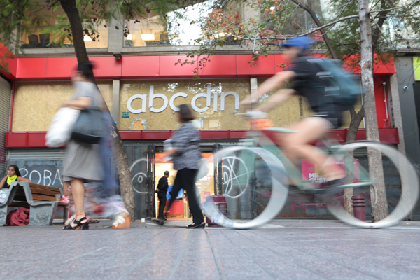 <p>Compañía adhirió a sus filiales ABCDin y Dijon a reorganización judicial, el 27 de diciembre de 2019. Foto: José Montenegro</p>