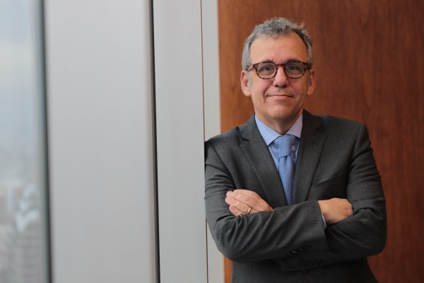 Axel Christensen y derrumbe del precio del petróleo: "Tiendo a pensar que es algo temporal"