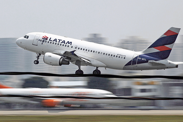 TC da la razón a sindicato de Latam y confirma que trabajadores sí podían acogerse a última oferta