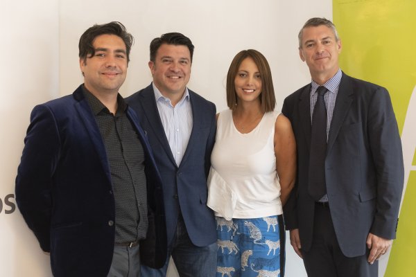 Microsoft y Falabella firman alianza para entregar capacitaciones en habilidades digitales