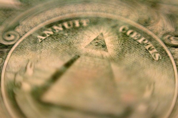 Dólar vive una jornada estable en medio de volatilidad de los mercados