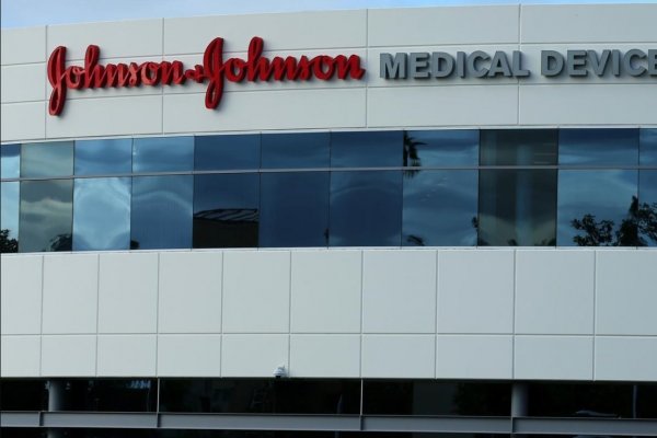 J&J dice demanda por productos de consumo ha aumentado por coronavirus