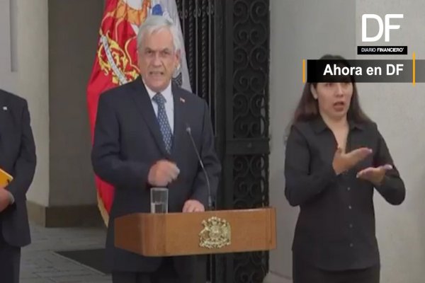 <p>Ahora en DF: Chile entra a Fase 4 por Covid-19 y Piñera llama a “no sobre abastecerse”</p>