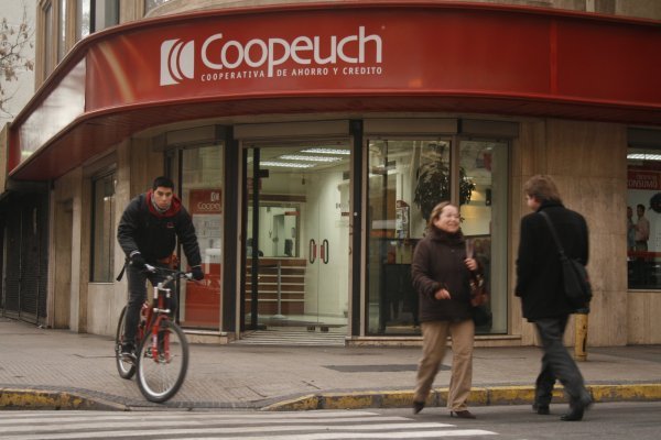 Coopeuch anuncia medidas para apoyar a sus socios