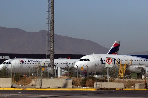 Directiva de sindicato de pilotos de Latam: "Convocamos sin matices a adherir a la rebaja temporal de sueldos"