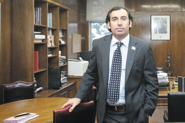 Subsecretario Arab asegura que no aplica causal de fuerza mayor para despidos en las zonas de cuarentena