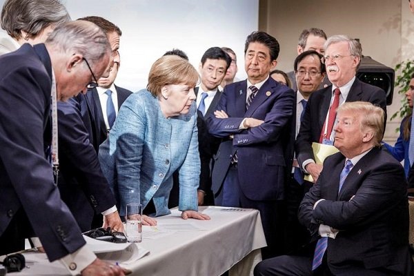 FT: Angela Merkel, la experta alemana en crisis, está de regreso