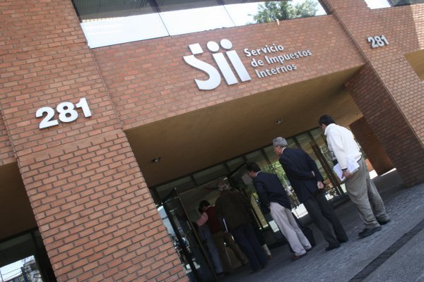 SII informa contagio por coronavirus en equipo directivo