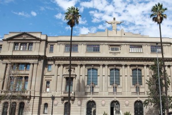 Universidades y colegios ya implementan medidas de apoyo para facilitar pagos de aranceles