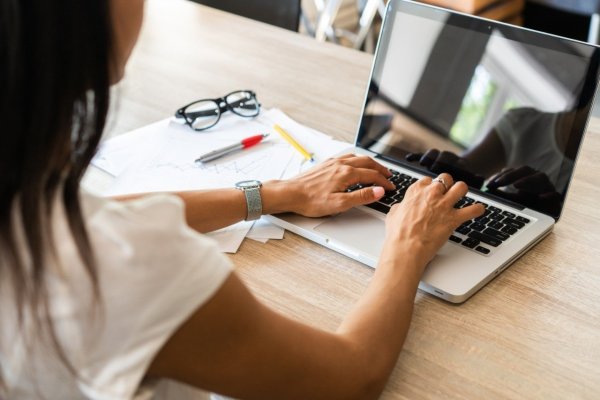 Ley de Teletrabajo: ¿Podrían las empresas adoptar esta práctica de forma definitiva tras la pandemia del coronavirus? Abogada laboral lo explica