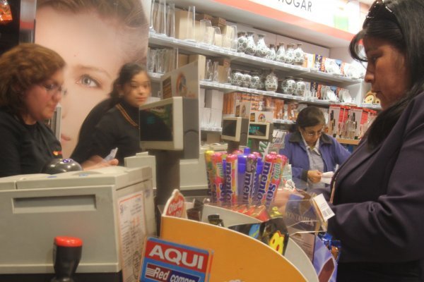 Encuesta del Comercio refleja dura realidad del sector: firmas aseguran que no podrán sobrevivir más de tres meses sin ventas