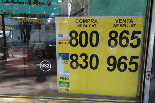 13% ha subido el dólar en lo que va del año