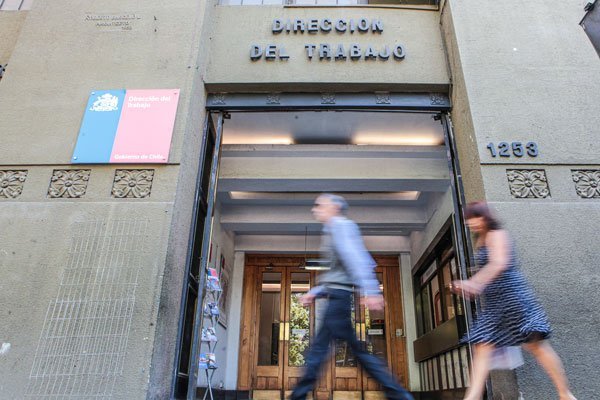 Corte de Apelaciones declaró inadmisible recurso de protección contra polémico dictamen de la DT