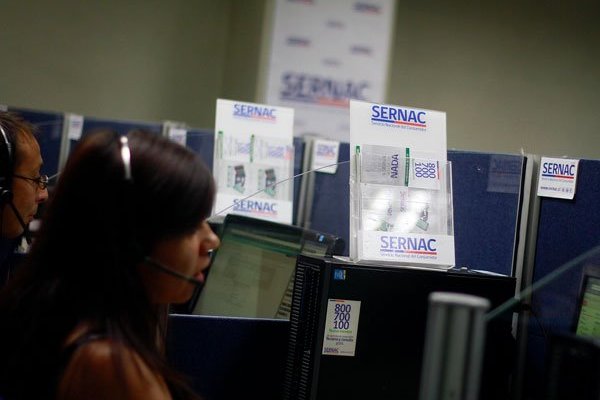 Sernac se coordina con la CMF y pide información a los bancos sobre sus ofrecimientos