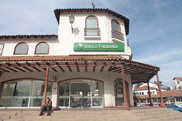 <p>Banco Falabella no descarta profundizar medidas a clientes</p>