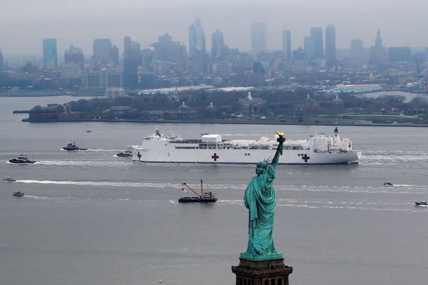 Cuatro chilenos relatan cómo es vivir en cuarentena en Nueva York