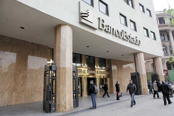 <p>Covid-19: BancoEstado informa que 212 mil personas ya cuentan con una solución crediticia</p>
