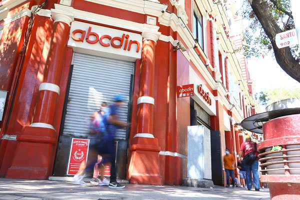 <p>Las ventas se vieron disminuidas por la baja del consumo y el estallido social.</p>