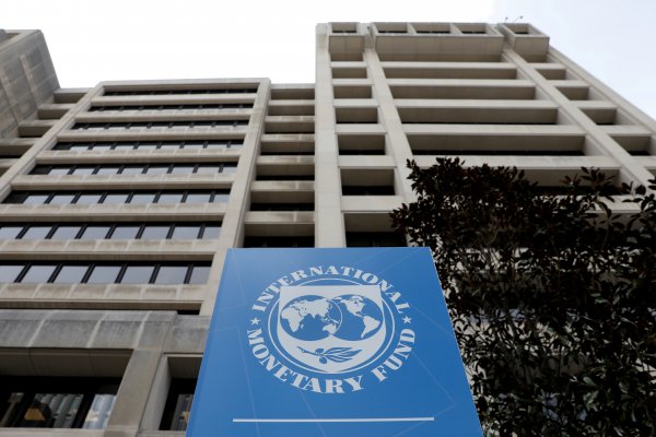 FMI advierte de los riesgos de una nueva crisis crediticia