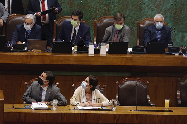 Proyecto con correcciones a ley de protección de empleo va a tercer trámite