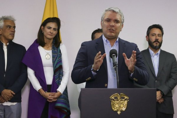 Gobierno colombiano descarta llamados a una nueva reforma tributaria para enfrentar crisis por Covid-19