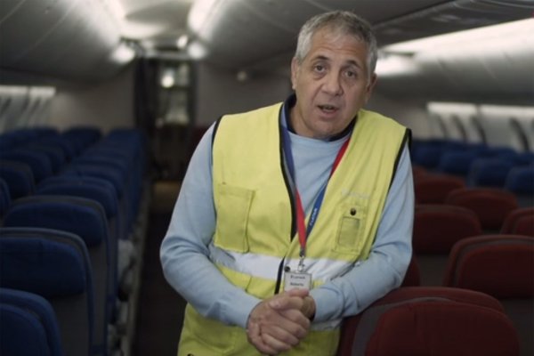 Latam extiende reducción del 95% de su operación de pasajeros para mayo