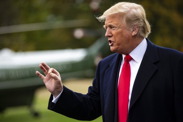 Trump advierte que China podría enfrentar consecuencias por brote de virus