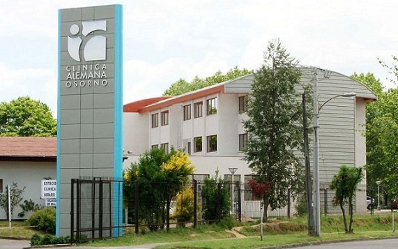 Clínicas buscan acogerse a ley de protección del empleo para las áreas no-coronavirus