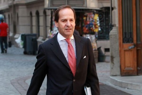 Juan Andrés Camus: "En algunas instituciones podría ser recomendable restringir sus políticas de dividendos"