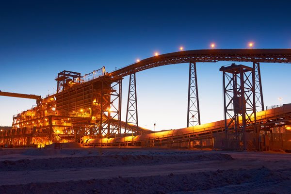 BHP admite retraso en expansión de mina Spence por efecto del coronavirus