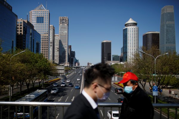 La trastienda de los ventiladores mecánicos que la CPC compró en China