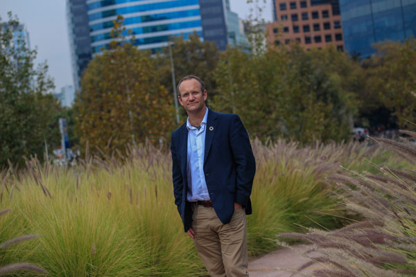 Gonzalo Muñoz: “La atención de la urgencia no tiene por qué estar enemistada con continuar el desarrollo sostenible”