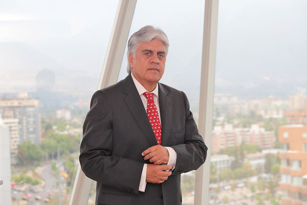 El estilo de Nelson Contador, el abogado que deberá sacar adelante la reorganización de Enjoy