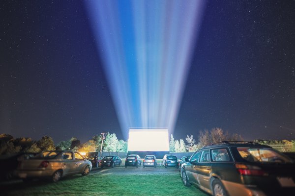 Comienza la nueva era de los autocines y Chile se une a la tendencia