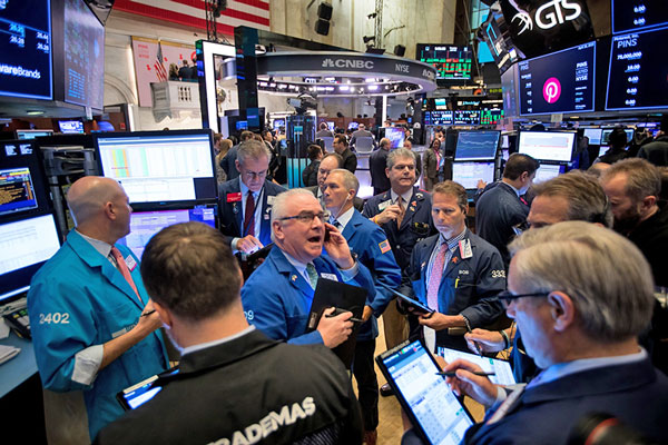 Jornada ganadora encamina a Wall Street a su mejor mes en más de 40 años