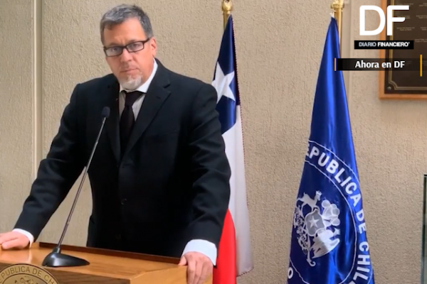 <p>Oposición pide al Gobierno flexibilizar el pago del Ingreso Familiar de Emergencia</p>