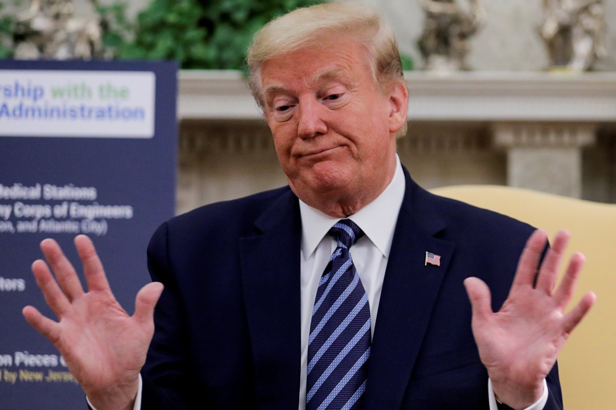 <p>Trump amenaza a China con aranceles y dice que el virus se creó en Wuhan</p>